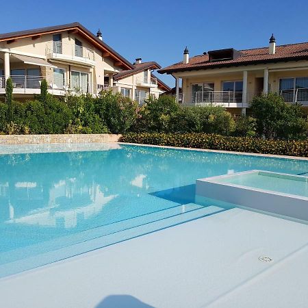 De Luxe Apartments Dolce Vita Sirmione Buitenkant foto