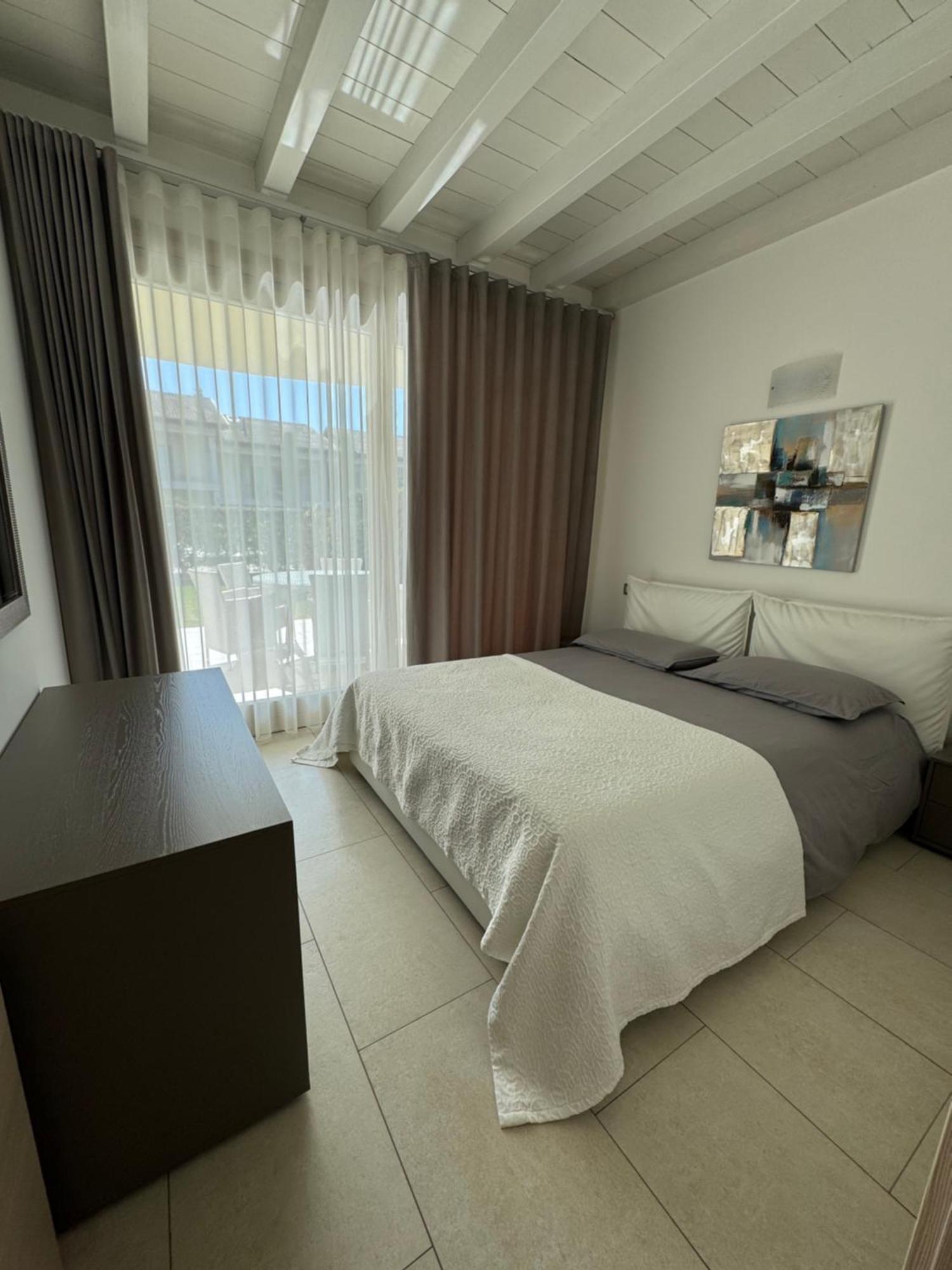 De Luxe Apartments Dolce Vita Sirmione Buitenkant foto