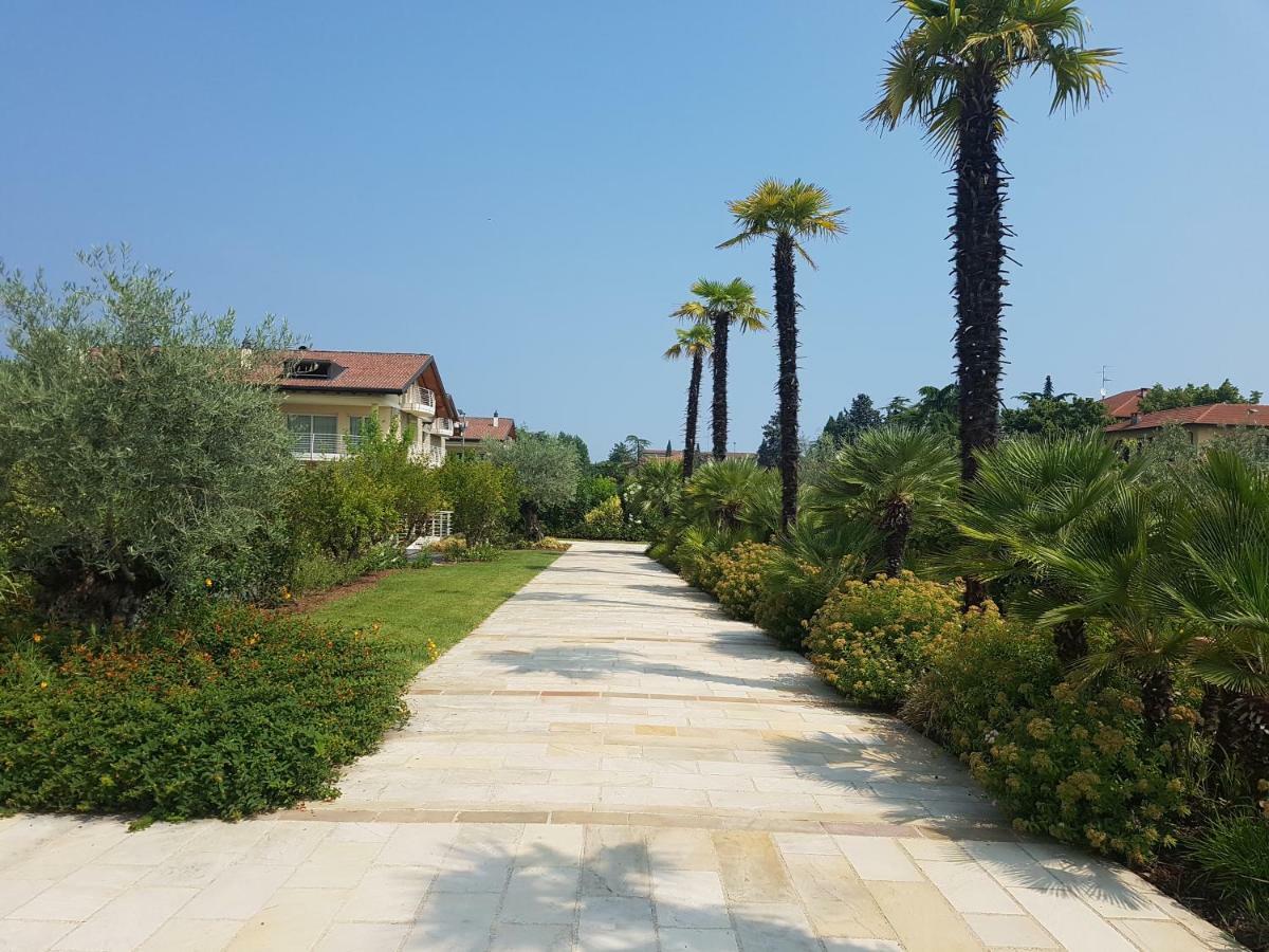 De Luxe Apartments Dolce Vita Sirmione Buitenkant foto